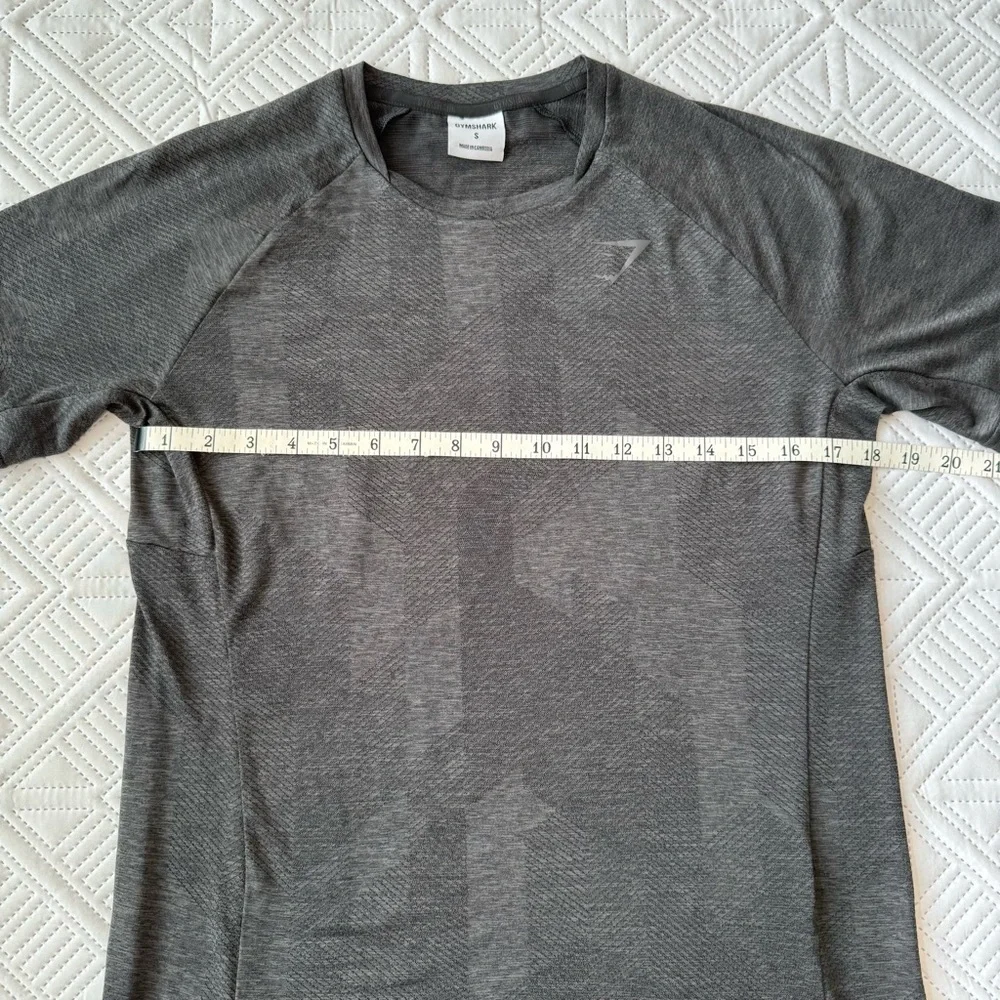 Gymshark Apex Mesh Tee Size Small - Picture 3 of 10